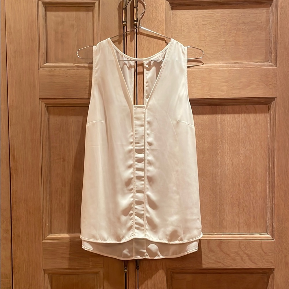 Banana Republic Elegant Cream Sleeveless Top, Size M